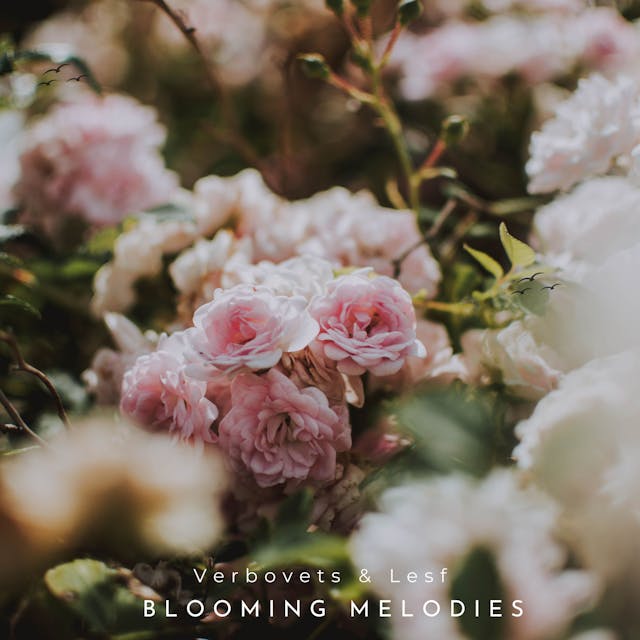 Concediti la sincera bellezza di "Blooming Melodies", un pezzo per pianoforte solo pieno di sentimento ed emozione.